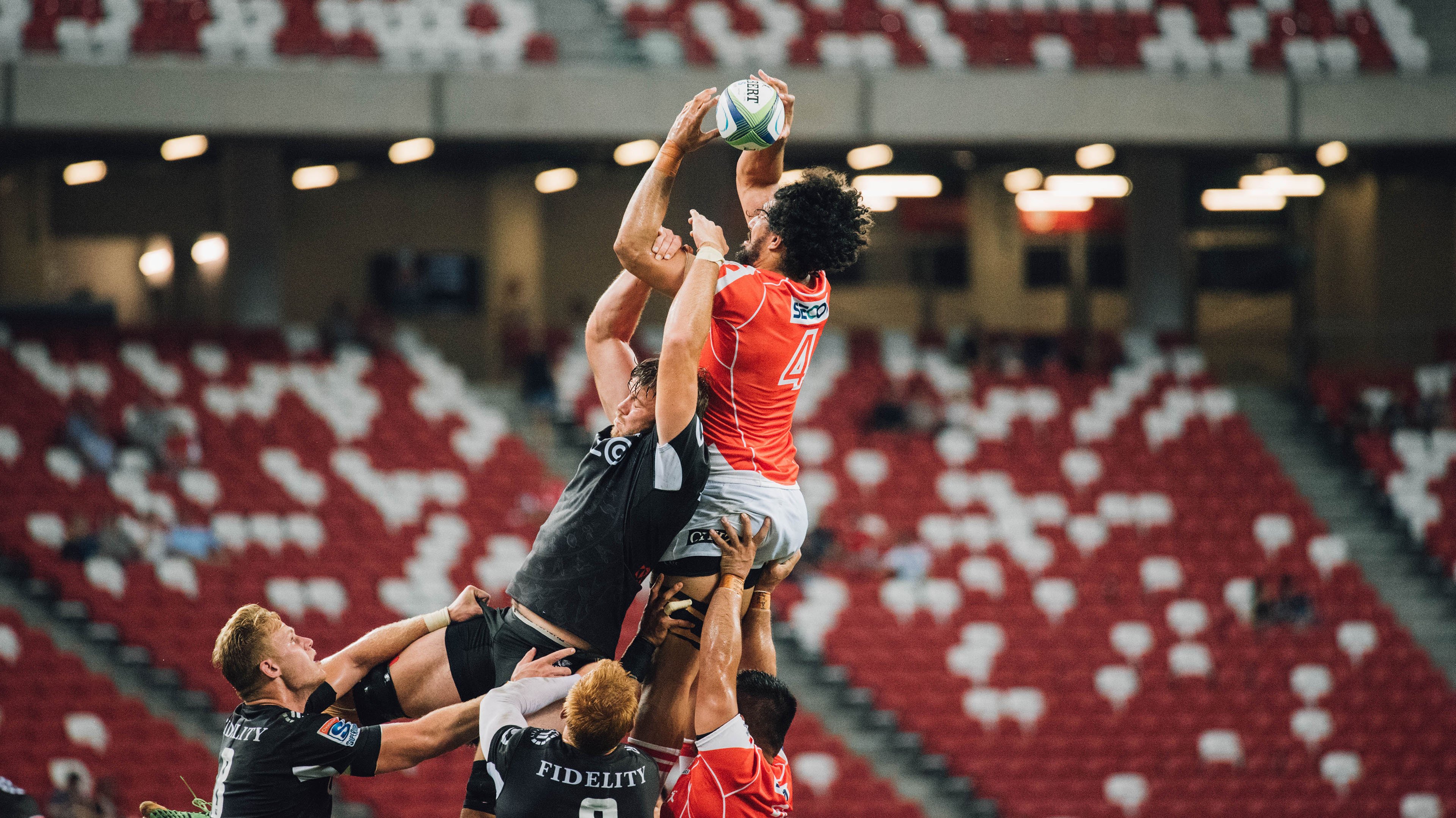 CBA球员展现职业风范与担当,cba球队球员